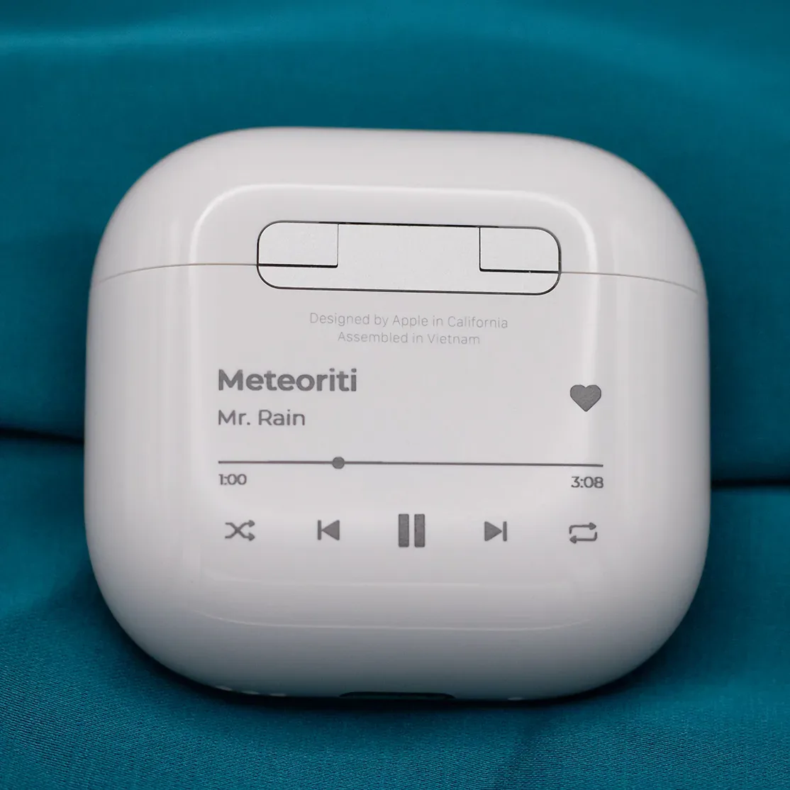 Incisione su custodia per AirPods