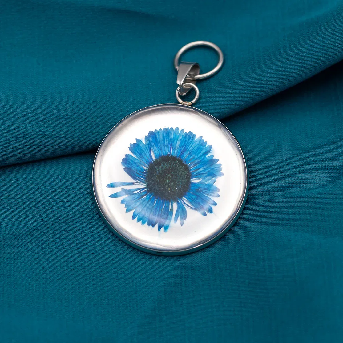 Pendenti Cabochon in Acciaio Inox con Resina e Fiori Essiccati